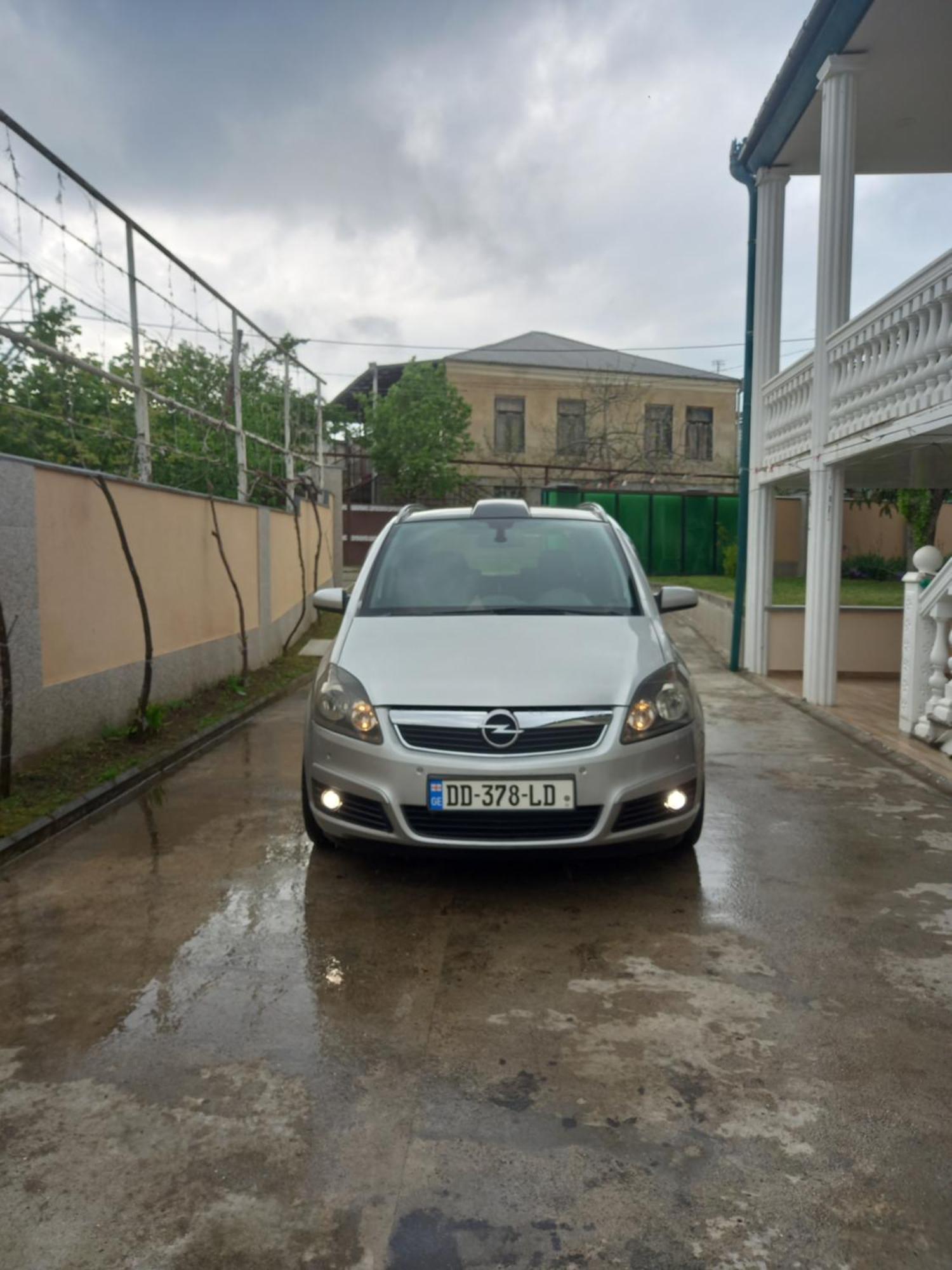 Tskaltubo Apartment Mirian Mepe Luaran gambar